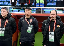 九游体育官网下载-瓦伦西亚今夜临场应变，志在德甲名次提升，话题不断，临场指挥获称赞(瓦德西评价中国人原话)