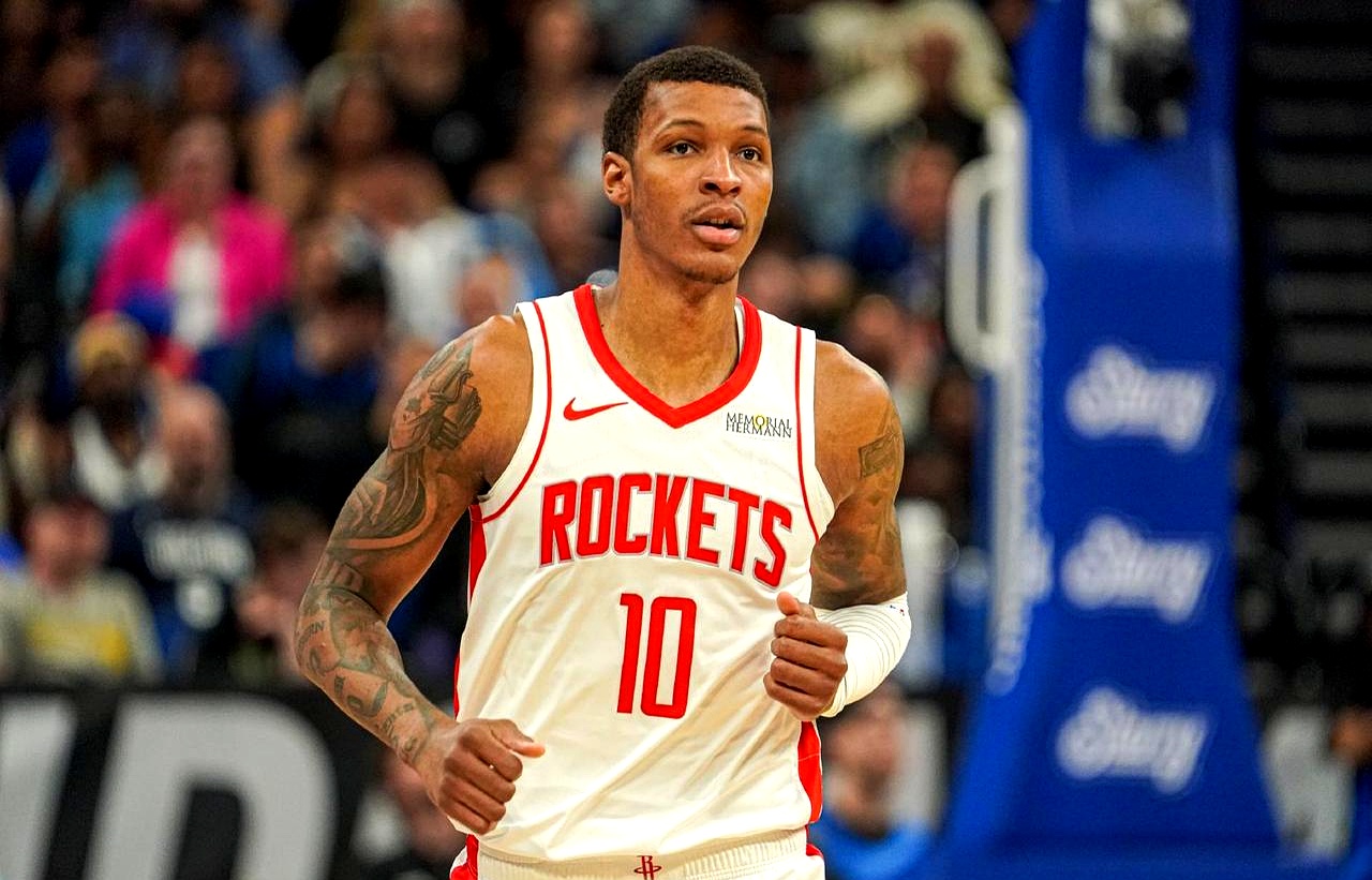 九游体育app下载-转会期NBA常规赛传出新动向，巴黎圣日耳曼官宣签约，管理层表态：赛场秩序良好，身体对抗强度拉满的简单介绍