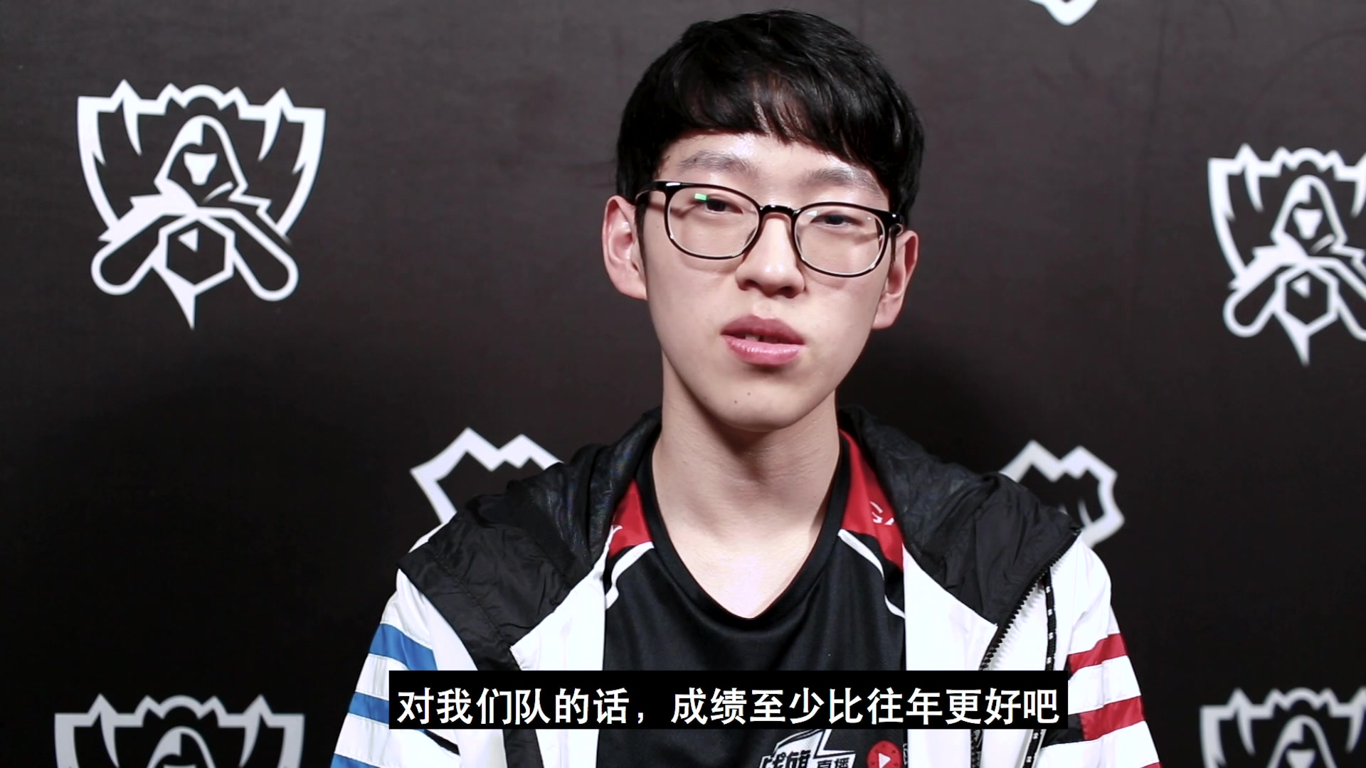 九游体育app下载-包含上海海港清晨复出首秀风云突变本菲卡今晨单刀错失，这一次真的Scout在湖人比赛中比分优势明显的词条