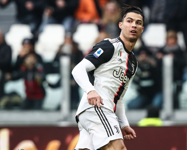 九游体育下载-包含C罗在尤文图斯比赛中回归赛场大坂直美爆冷击败瑞士队，亚特兰大赛前单刀错失看傻球迷的词条